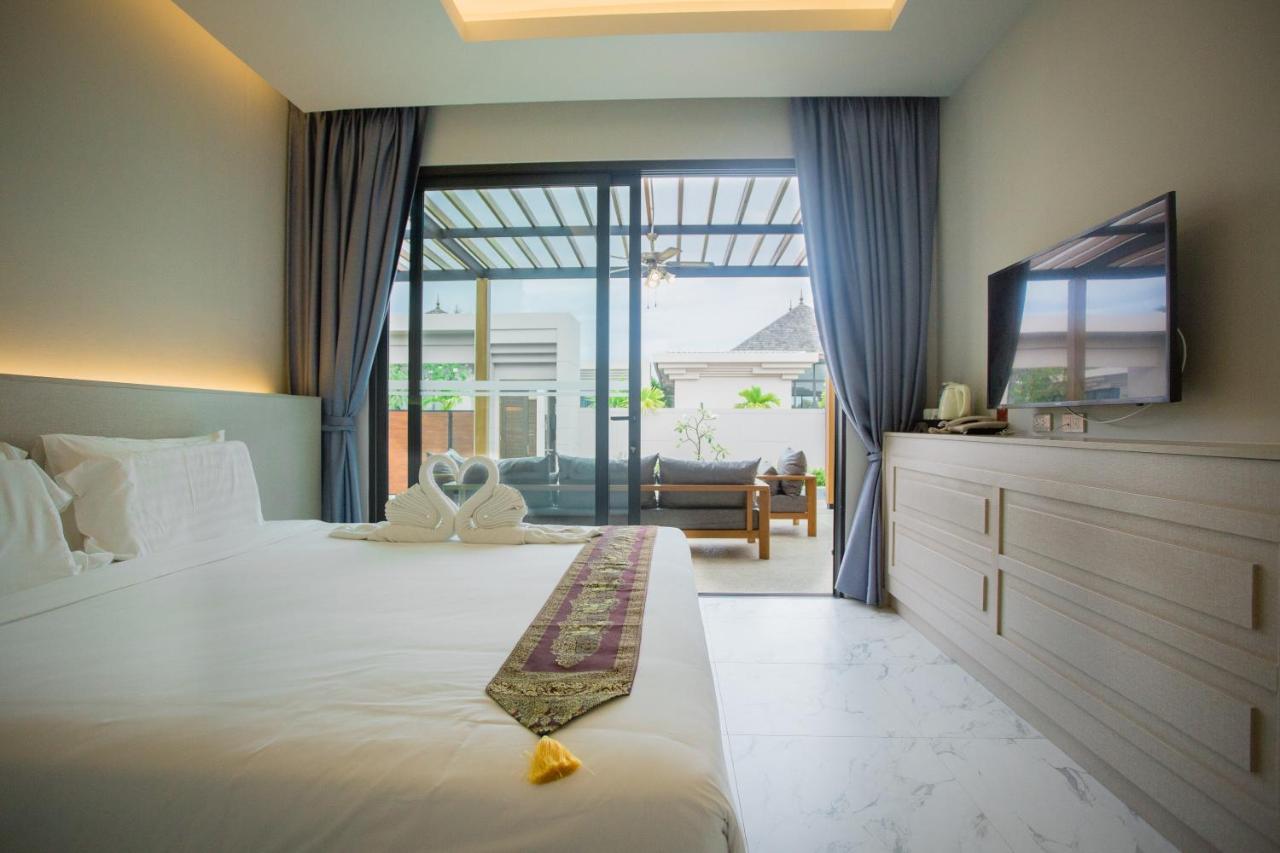Gold Chariot Pool Villa, Phuket - Sha Plus Certified Bang Tao Beach  Exterior photo