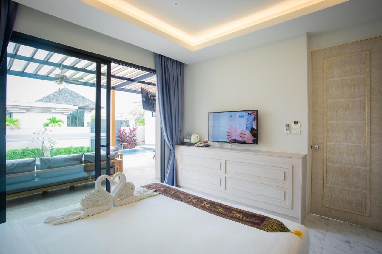 Gold Chariot Pool Villa, Phuket - Sha Plus Certified Bang Tao Beach  Exterior photo